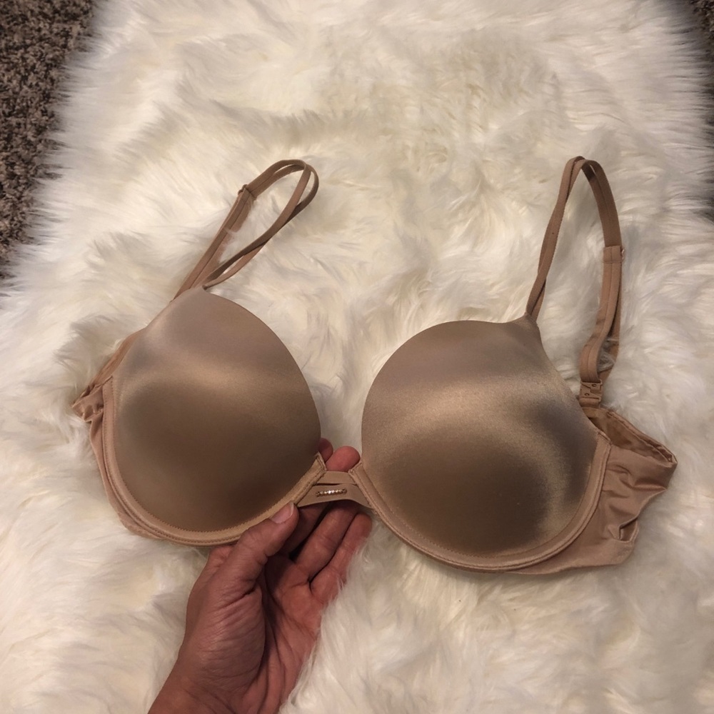 NEW Victoria’s Secret push up bra